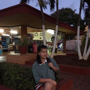 Meet your Posher, Marine